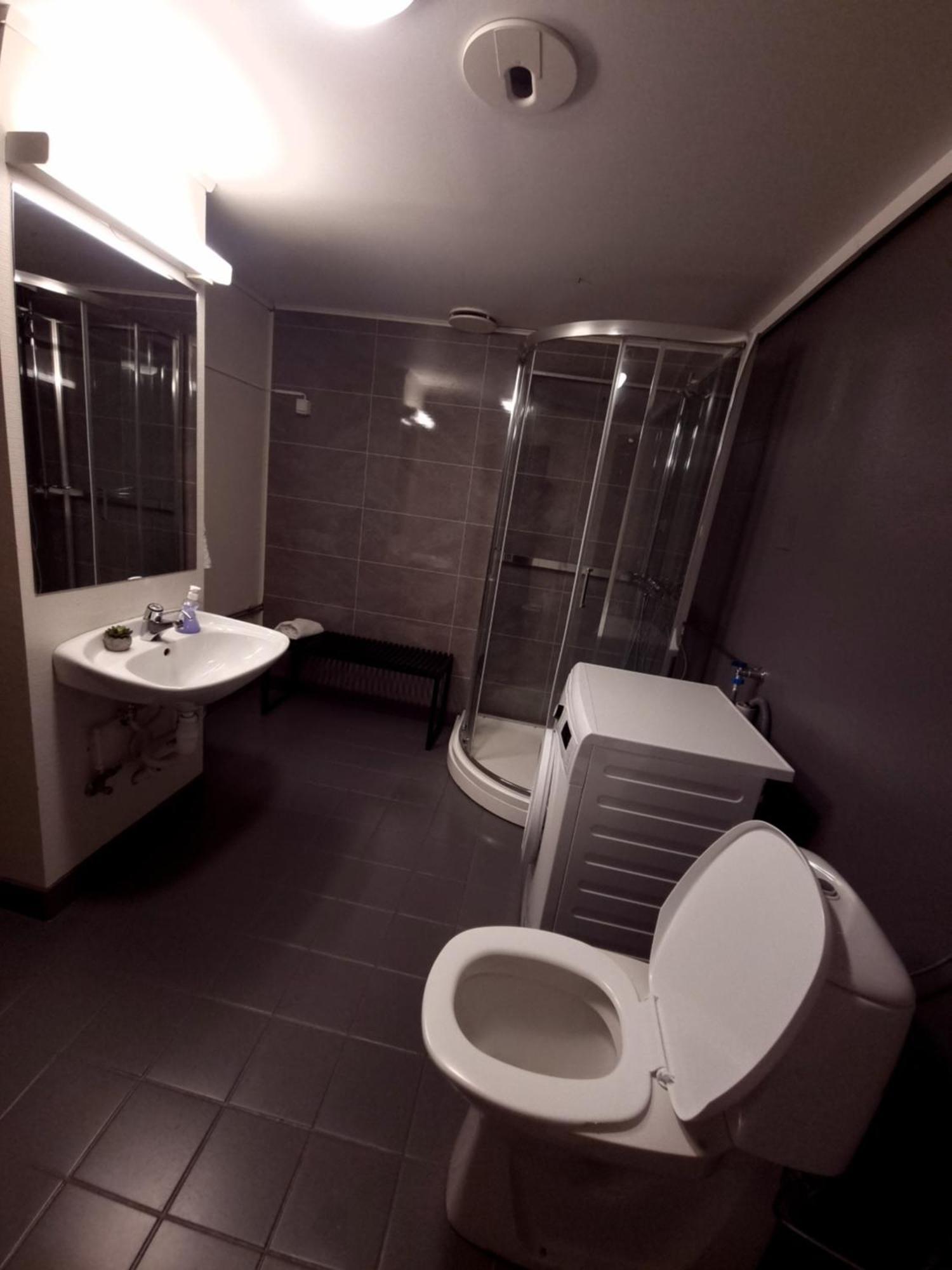 Motel A11 *
