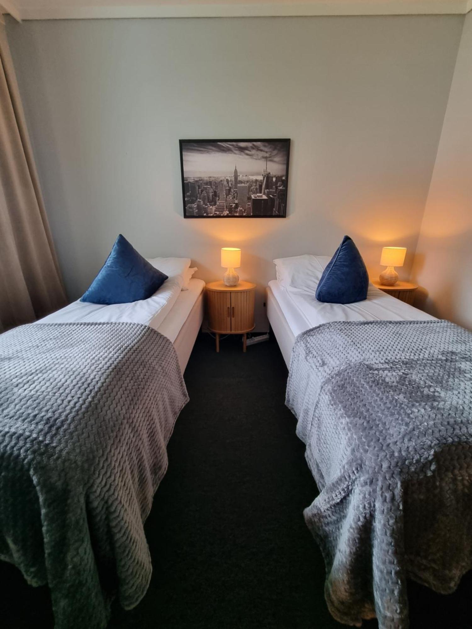 Motel A11 *